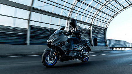 Мотоцикл Yamaha TMAX